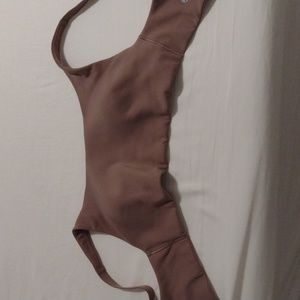 LULULEMON IN ALIGNMENT STRAIGHT- STRAP BRA, C/D CUP, TWILIGHT ROSE, SIZE 8
